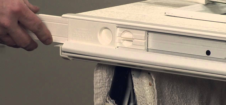 aluminum storefront door repair Davie